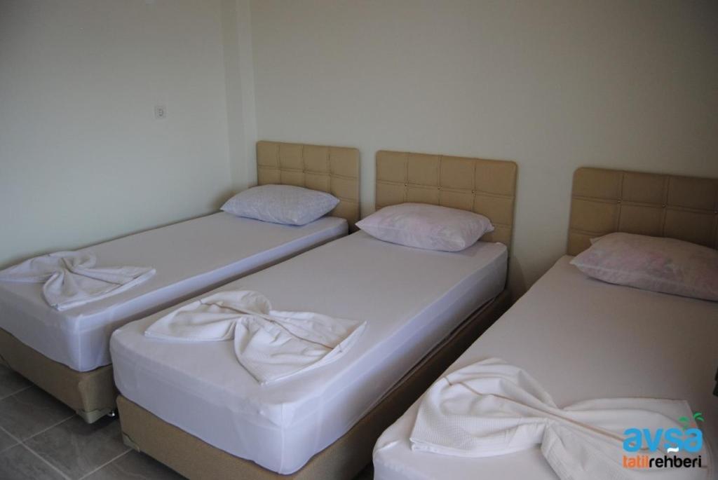 Avsa Motel Île de Marmara Extérieur photo